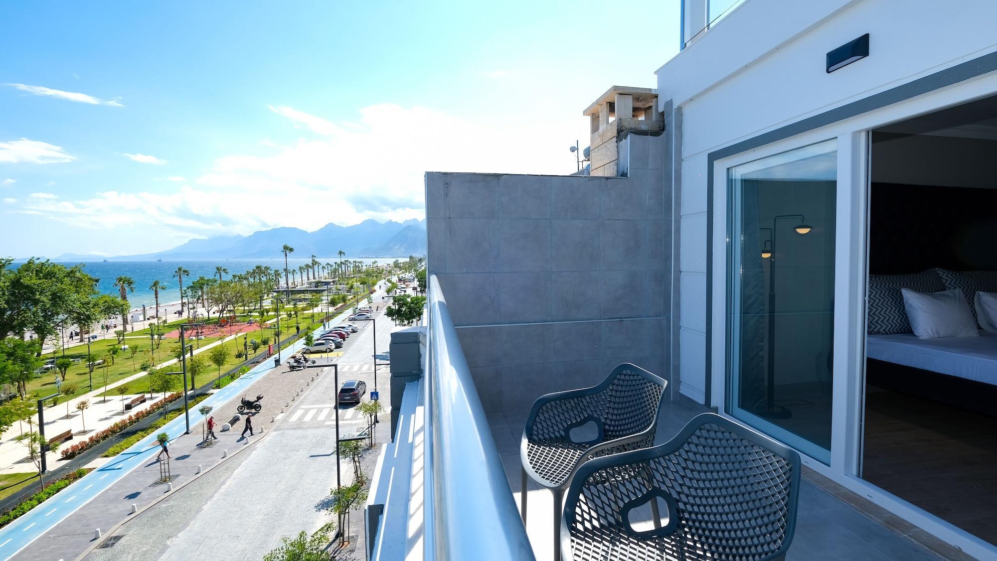 Pacco Sea&City Hotel Spa Antalia Esterno foto