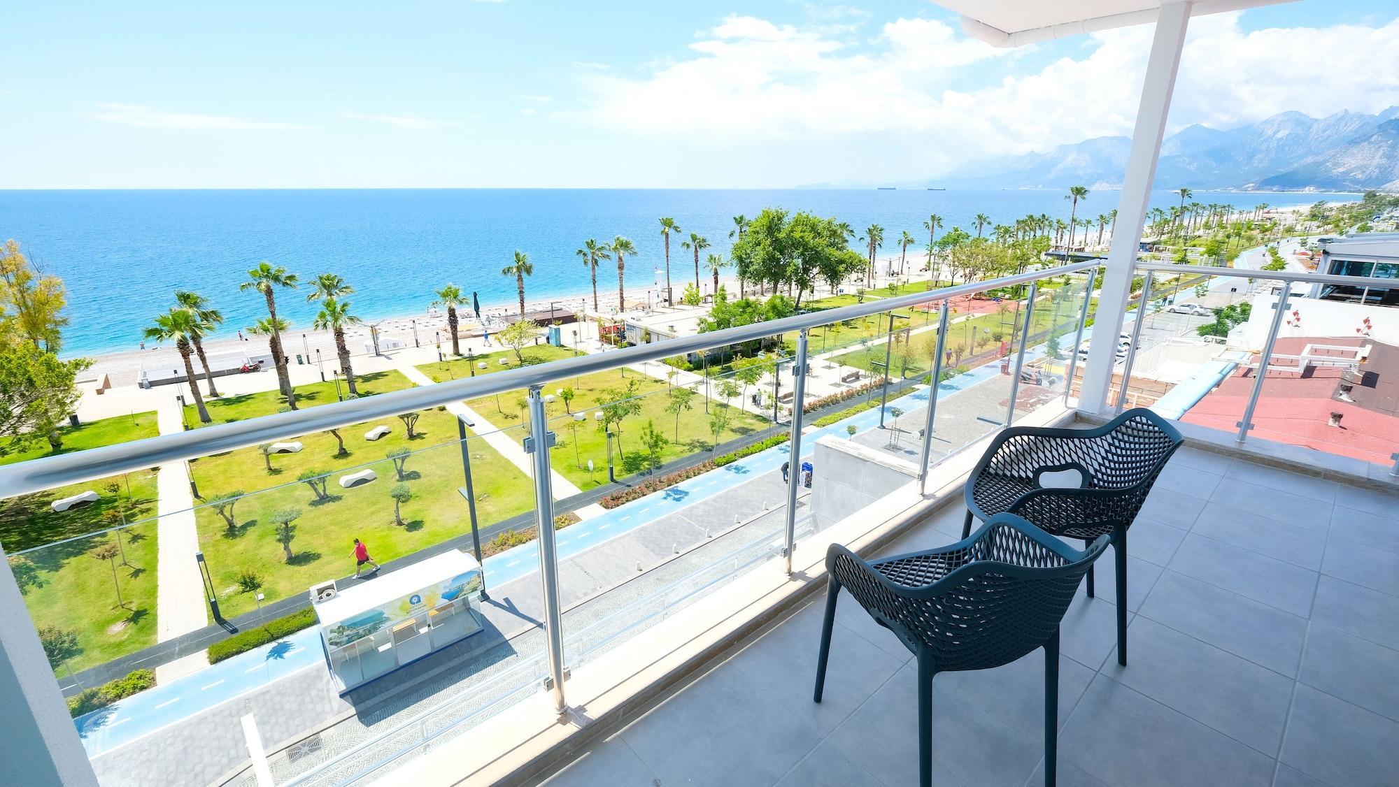 Pacco Sea&City Hotel Spa Antalia Esterno foto
